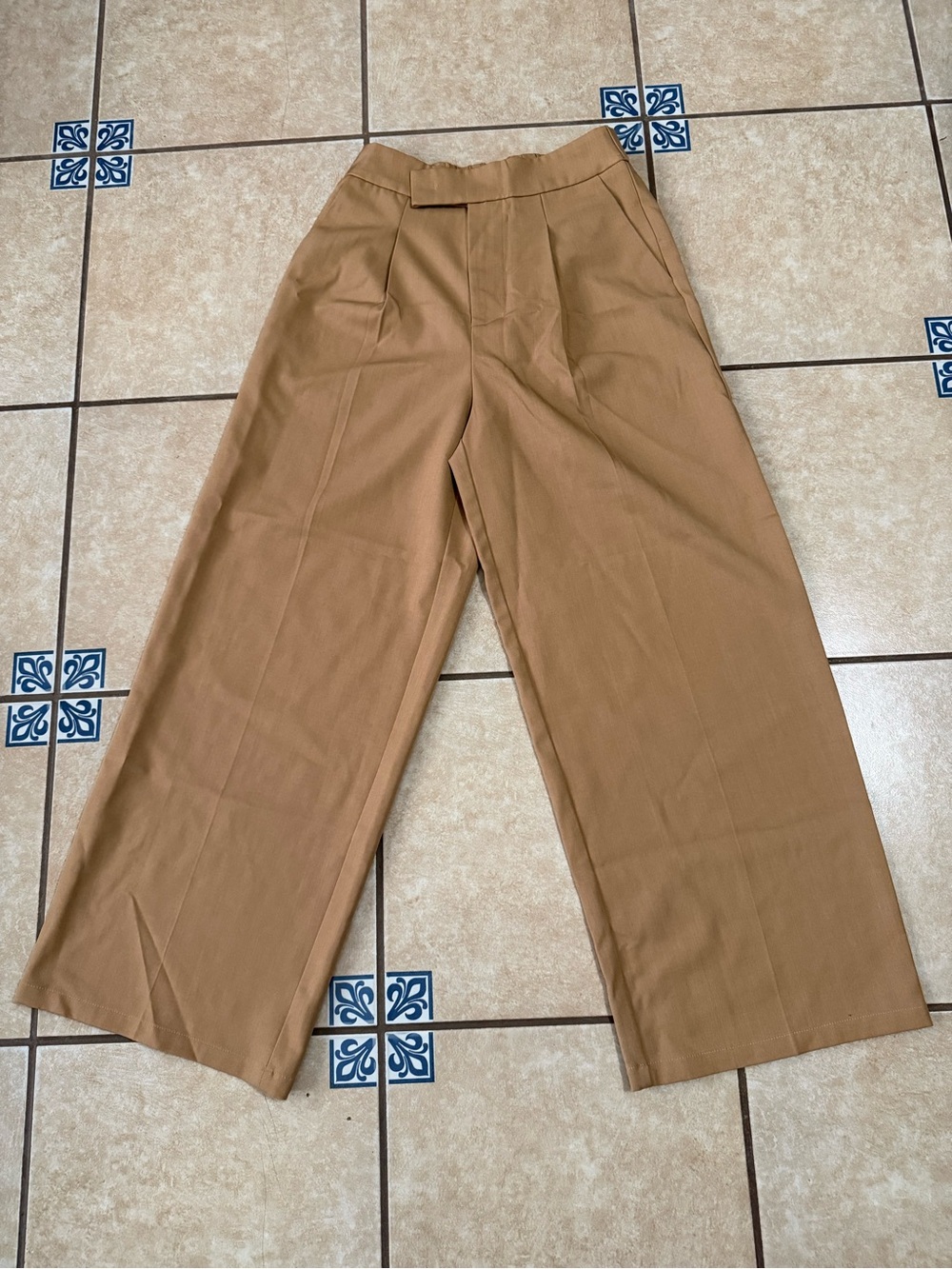 Wide-Leg Dress Pants in Tan